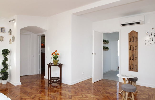 Cascais Downtown Apartment with sea view - Photo 28