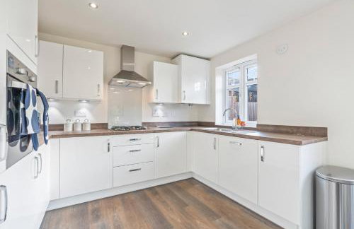 #83 Stylish Wigston Home - Near Bradgate Park - Sleeps 4 -" Perfect for contractors and Families - Free Parking" - Foto 12