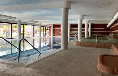 Ático con terraza, piscina y jacuzzi - Foto 23