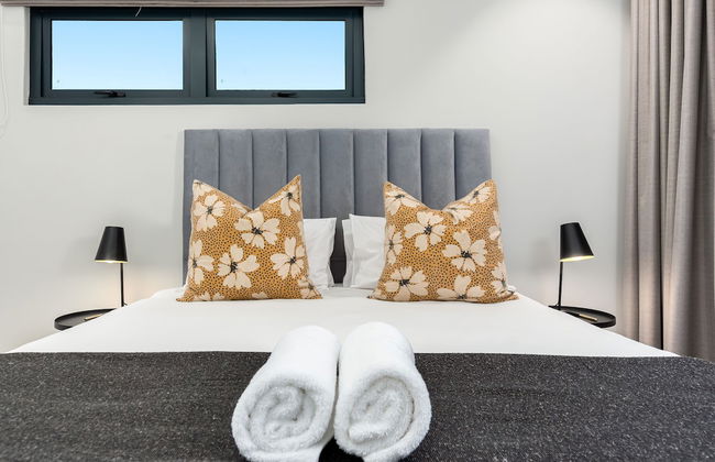 16 on Bree Luxury Apartments - Photo 8