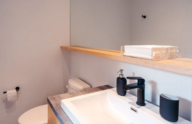 Bright Chalet With hot tub and Indoor Sauna - Foto 36