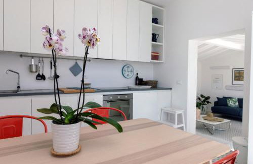 "Torretta House", inside Le Agavi Private Park on Lerici hill, shared Pool and Tennis, AC, parking next door, additional parking in Lerici, Cooking Lesson and Wine Tasting - Photo 25