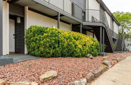 Quiet 2 BR APT - Near Hospitals - Free WiFi - Foto 22