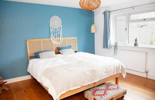 Elisa Villa - tranquil retreat 5 mins from the sea - Foto 16