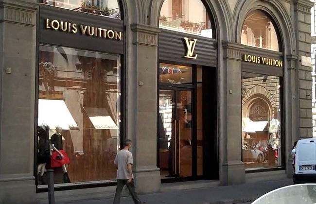 Einkaufstour im Einkaufszentrum - Foto 10