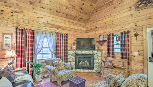 Resort Cabin with Fire Pit Golf, Hike and Play! - Foto 3