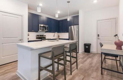 Landing Stunning 1BD Gym Yoga Studio - Foto 9