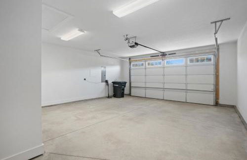 Modern & upscale home near Derby - Foto 31