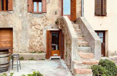 Charmant petit appartement place de l eglise - Foto 9