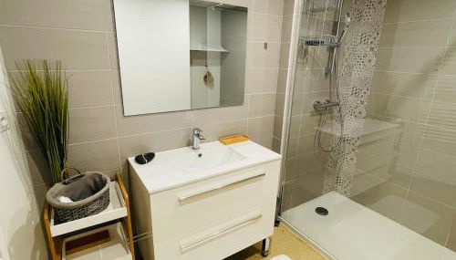 T4 spacieux au-dessus d'un centre équestre, proche bord de mer - Foto 2