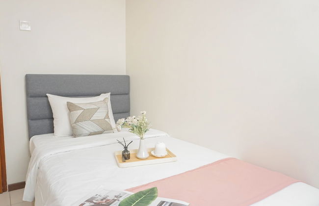 Simple And Comfort Design 2Br Apartment At Marbella Kemang Residence - Foto 5