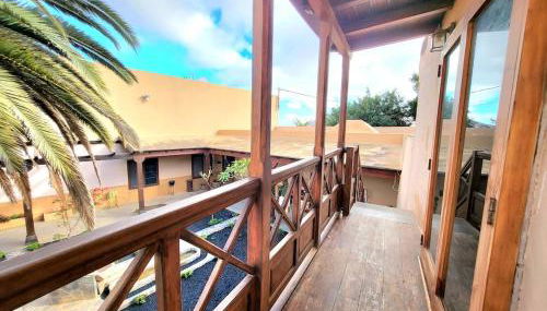 Casa emblematica Miranda con Jardín interior canario - Foto 3