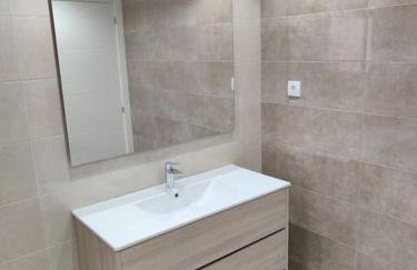 NUEVO DÚPLEX con TERRAZA cerca de PLAYA y METRO con PARKING PRIVADO - Foto 25