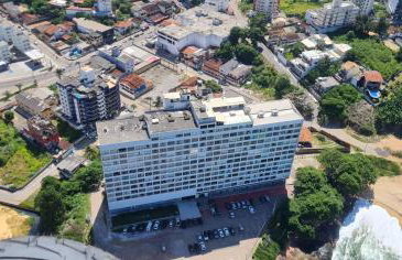 Guarapari com elevador, reformado, Wi-Fi, TV com Smart, vista livre e estacionamento - Photo 12