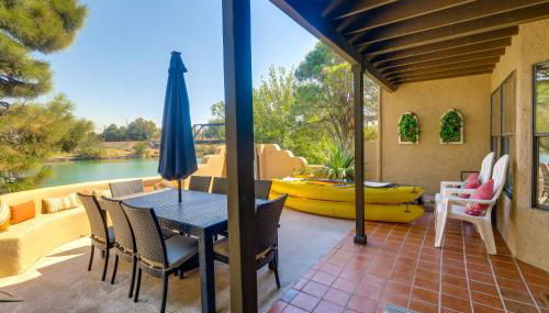 Lakefront Unit with Dock in Carlsbad! - Foto 2