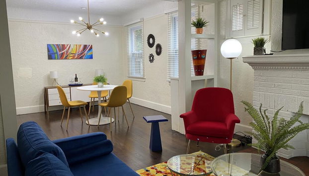 Gather Around the Mid-century Table - Foto 3, Zimmer