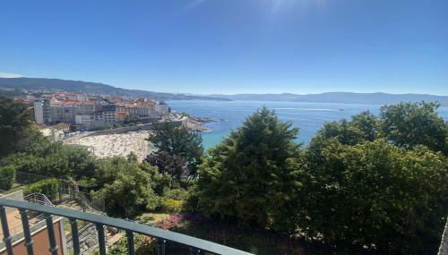 2 Bed Apt Sleeps 4 - Two TVs - Free Parking - Foto 5