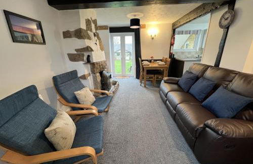 Malt-Barn Conversion, with access to Pool & Hot Tub-at Fox Valley Cottages - Foto 6