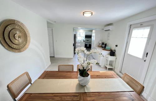 Weeki Wachee Retreat Canal home with hot tub kayaks canoe and boat with trolling motor included - Foto 15