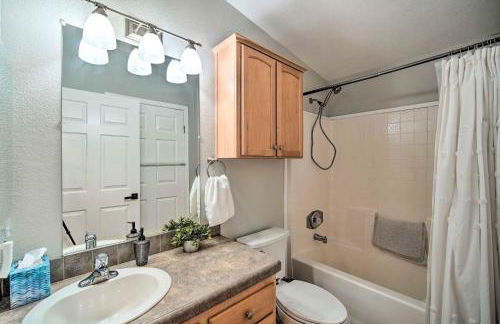 8 Mi to Big Bear Lake and Village Sugarloaf Cabin! - Foto 19