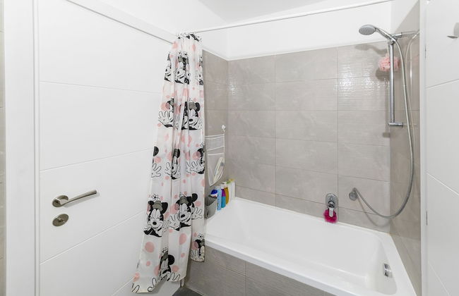 Chateau Gabriel 6 BR Villa w Heated Pool - Foto 27