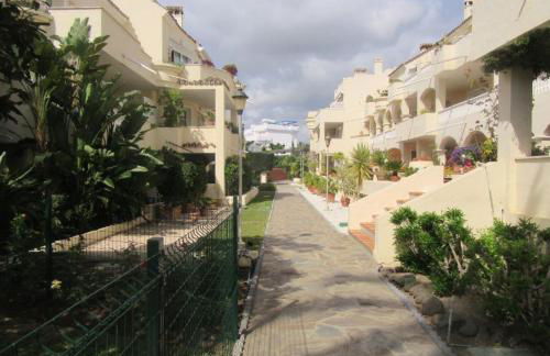Apartment in El Paraiso - near Puerto Banus - Photo 10