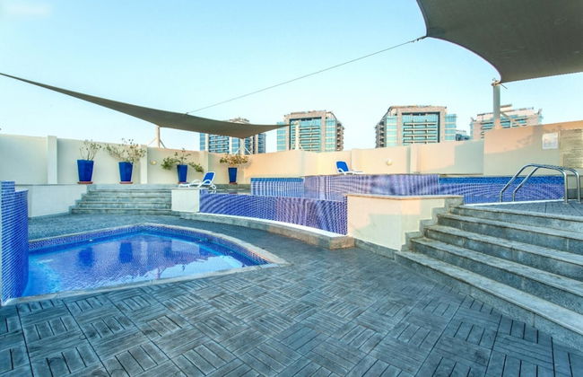 Elegant Apt In Al Barsha South - Photo 18