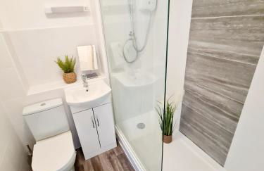 Modern 2 bedroom apartment in Historical Spa town - Foto 24