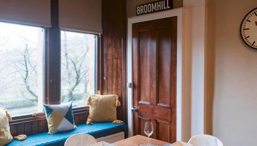 Beautiful, traditional 2 bed flat w free parking - Pass the Keys - Foto 4, Other