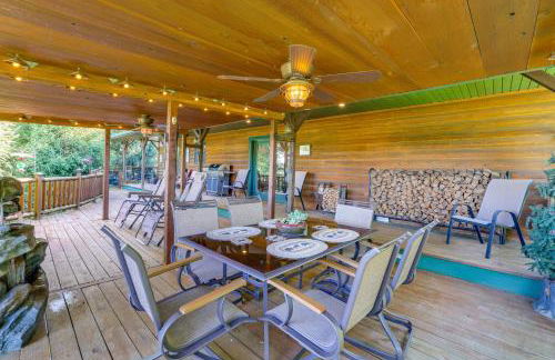 Just a Cast Away Cassville Cabin with Covered Deck - Foto 2