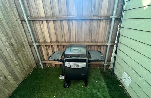 Pet-Friendly Uptown Dallas Loft with Patio & Grill - Foto 17