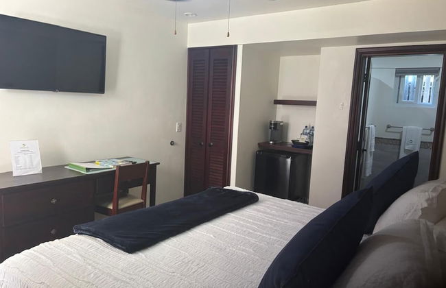 Ashton Court Belize - Photo 29