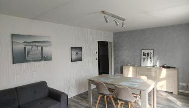 LENS, Bel appartement lumineux spacieux en centre ville 3 chambres - Foto 2