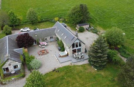 The Eagle's Nest - large house with hot tub and sauna - Foto 54