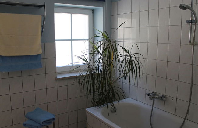 Cosy Apartment in Weissig With Garden - Photo 77