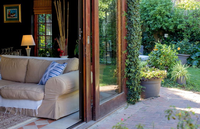 Lush Suburban Paradise - Deluxe Unit - Foto 25