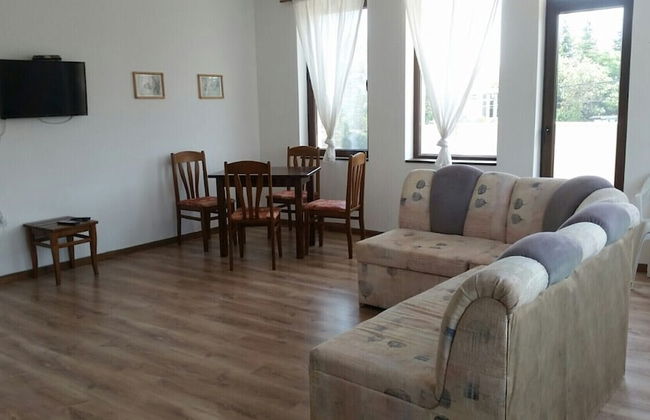 Inviting 1-bed Apartment in Aleksandrovo - Foto 9