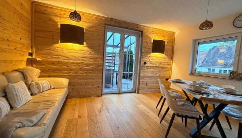 TheWoodenStack - Photo 2