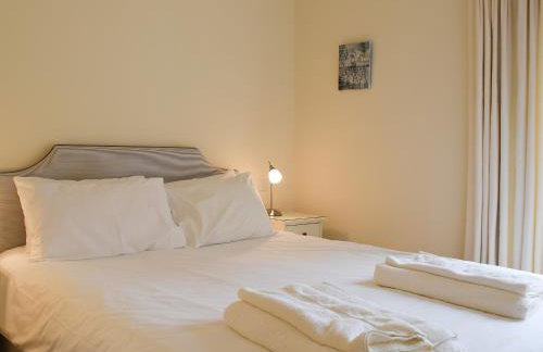 Len Cottage - Photo 6