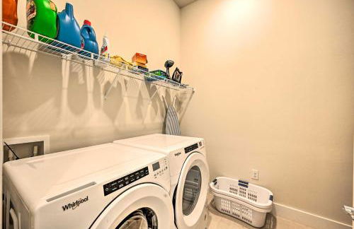 Luxury Ave Maria Rental with Private Pool and Spa! - Photo 22