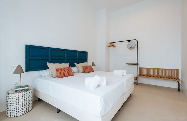 Eva Recommends Castellar Pool & Terrace - Photo 87