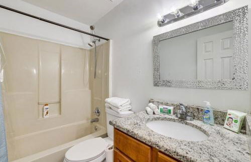 Rogers Vacation Home with Yard 5 Mi to Bentonville - Foto 18