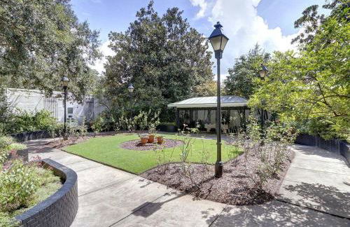 The Parsonage at Forsyth - Foto 40