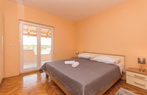 5 Bedroom Cozy Home In Biograd Na Moru - Foto 27
