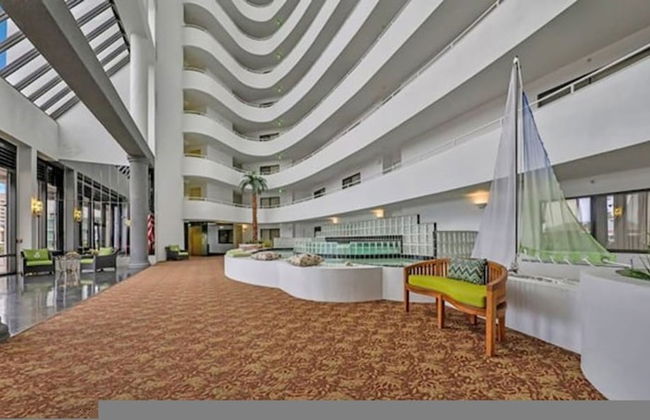 Beachfront 3 Bed Condo Daytona Beach Shores FL - Photo 36