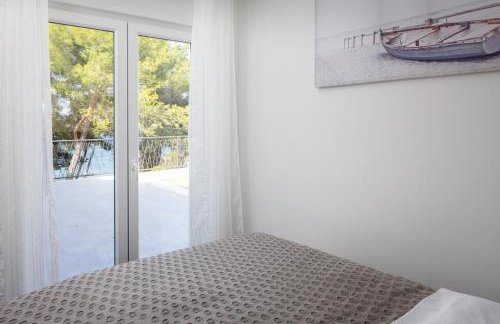 Villa Mala Smišna Poolside Paradise by the Sea - Photo 31