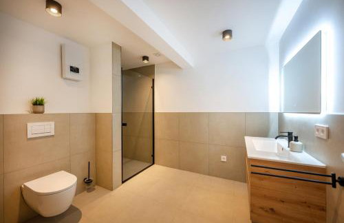 Moderne 3 Schlafzimmer Apartments mit Balkon und Aufzug teilweise mit Infrarot Sauna - Foto 42