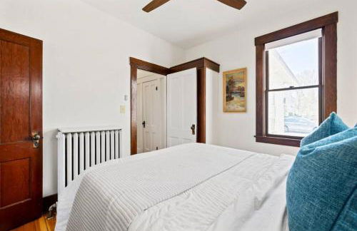 Historic Hideaway Hot Springs - Photo 9