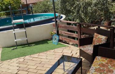 Villetta vista mare con piscina, giardino e parcheggio privato - Foto 12