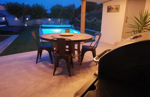 Maison L'Inattendu avec spa & piscine privatifs - Foto 33